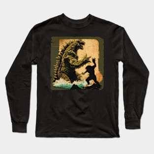 Kaiju vs Monster in the ocean Long Sleeve T-Shirt